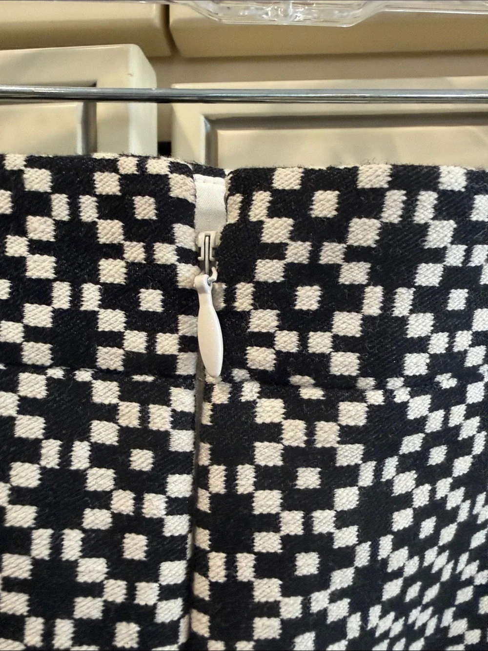J. Crew black and White Geometric Pencil Skirt